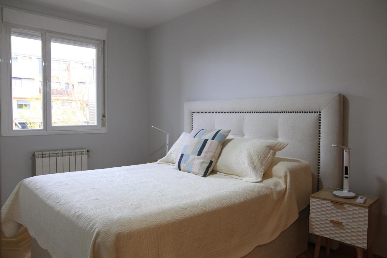 Ferienwohnung Precioso Apartamento Con Piscina Y Bien Comunicado Las Rozas de Madrid Exterior foto